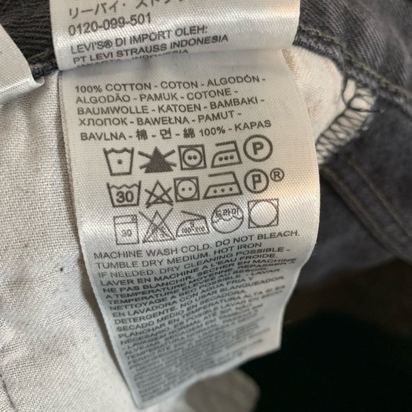 Levi's 501 Distressed High Rise Straight Leg Jeans Size 30 - Picture 8 of 8